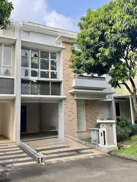 DI JUAL CEPAT RUMAH SIAP HUNI CLUSTER EDISON SCIENTIA diGading Serpong