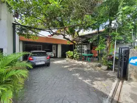 Rumah Luas Akses Bagus di Demangan Baru Dekat UGM, AMPLAZ