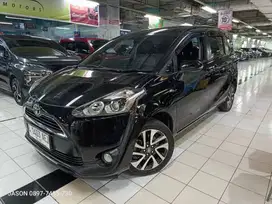 SIENTA V 1.5 MATIC