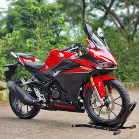 HONDA NEW CBR 150R MERAH HITAM 2023 KM 4K PAJAK ON KAYAK BARU