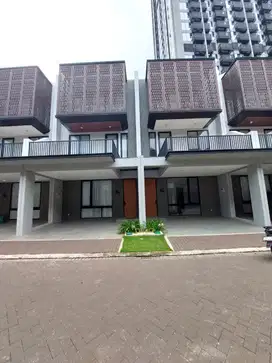Rumah Bagus Siap Huni Di Botani Hills Cilandak Jaksel