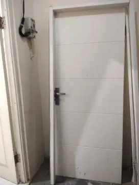 Pintu bekas masih bagus