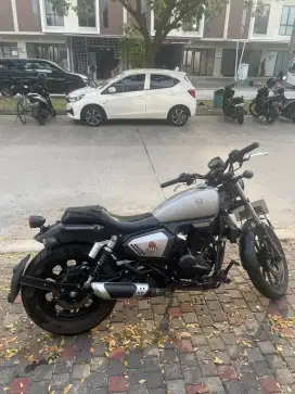 Benelli motobi 200 EVO 2019 Abu Abu
Plat B