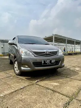 TOYOTA INNOVA G MATIC AT DIESEL BUKAN BENSIN 2011 ABU ABU SIAP PAKAI
