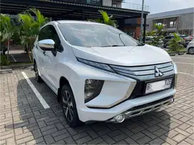 MITSUBISHI XPANDER ULTIMATE PUTIH 2018 AT