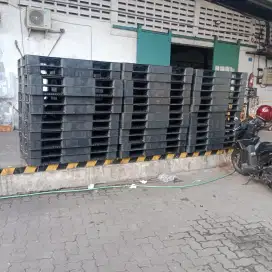 Pallet plastik bekas murah palet plastik bekas murah surabaya