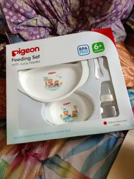 Dijual Pigeon Feeding Set with Juicer Feeder kondisi New Segel.