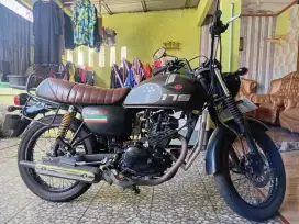 Jual Kawasaki W175 2019 Cafe (Rare) Istimewa