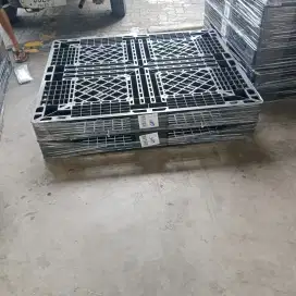 Pallet plastik bekas murah palet plastik bekas surabaya murah