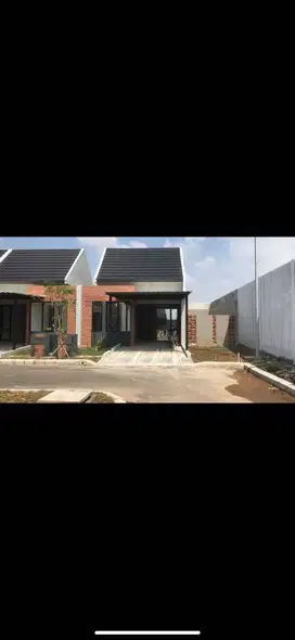 OVER CREDIT Cluster Barcelona Cove Metland Cibitung