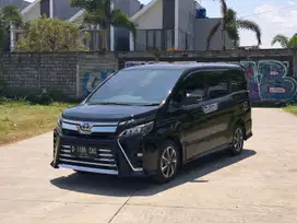 Toyota Voxy 2020 Bensin