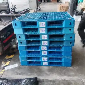 Pallet plastik bekas murah palet plastik bekas surabaya