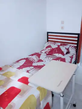 Kamar Kost Perempuan di Bandung Tengah