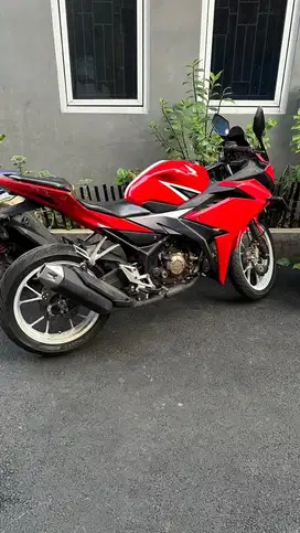Dijual honda cbr 150 2019
