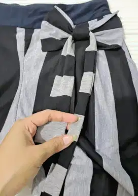 Celana bahan warna abu hitam