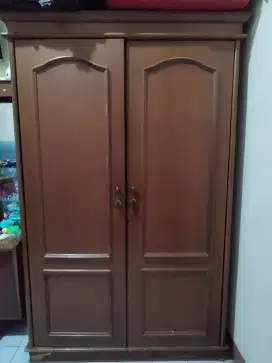 Dijual Lemari Kayu Jati 2 pintu