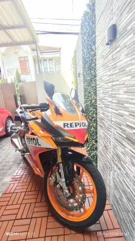 Honda CBR 250 REPSOL EDITION 2017