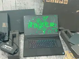 Razer Blade Pro 17 2019 i7-9750H 32-512GB RTX 2070 8GB 175W 240Hz