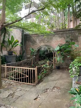 DISEWAKAN BANGUNAN KOMERSIL UNTUK USAHA KULINER DSB