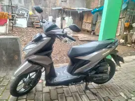 Honda Beat Deluxe 2022 N Kepanjen mulus bisa TT lain