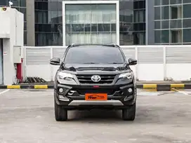 Toyota Fortuner VRZ TRD 2.4 AT 2018