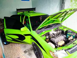 TOYOTA SOLUNA 2003 XLi