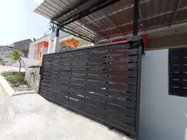 pintu pagar woodplank kombinasi perforated