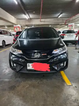 Honda  jazz rs at 2015 hitam