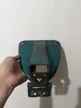 Tatakan Jok Depan Vespa PTS