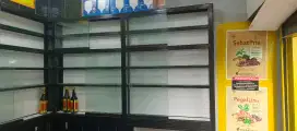 ETALASE COSTUM DINDING DAN ETALASE MEJA