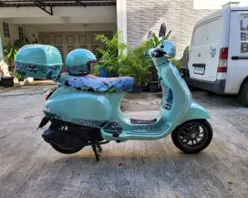 VESPA BATIK SPECIAL EDITION LX125