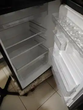 Kulkas SHarp 2 pintu