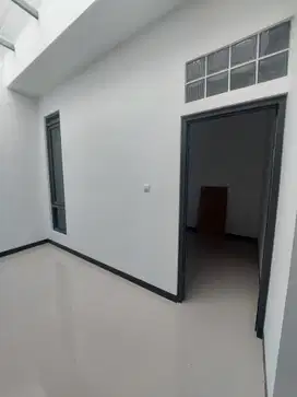 Jual Rumah Baru Minimalis di Taman Kopo Indah 5