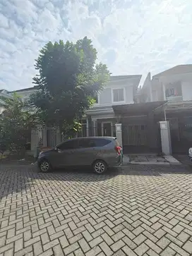 Disewakan Alam Galaxy  2 Lantai Minimalis Row Jalan Lebar