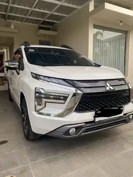 Mobil Xpander Ultimate Putih