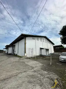 Sewa Gudang Jaten 1600 m² – Listrik 3 Phase, Floting Halus,