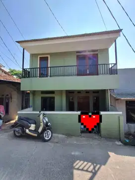 Dijual Rumah Strategis di Sawangan Depok, Harga Super Terjangkau!