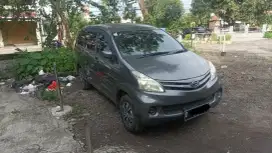 Xenia X 2013 manual 
Mesin 1300 cc sama dg avanza
km 140rb