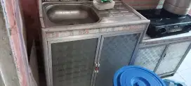 Jual wastafel kondisi baik