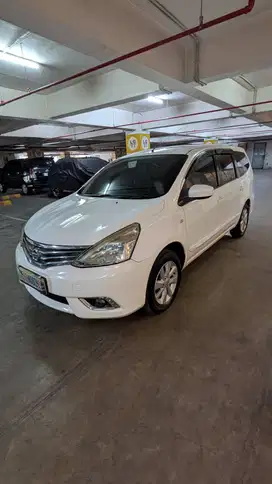 Nissan Grand Livina XV matic 1.5