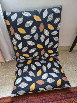 Bantal duduk lesehan