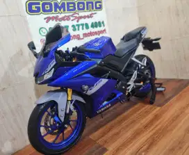YAMAHA R15 V3 2021