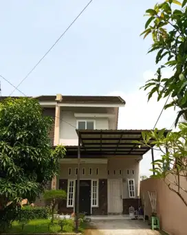 Disewakan Rumah, Lokasi Komplek Luxor, Medan Johor