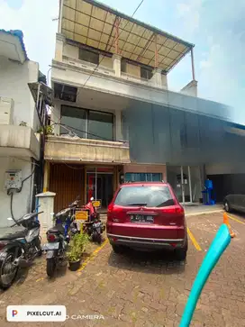 Dijual Ruko Gandeng di Plaza Pondok Indah 1, Jarang Ada