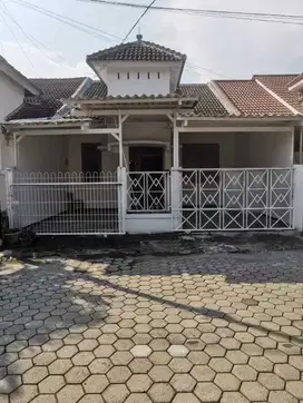 Dijual Rumah Taman Pondok Indah Minimalis Surabaya Barat