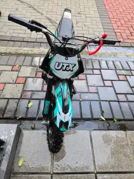 Motor trail anak