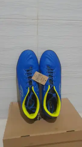 Sepatu futsal specs second mulus