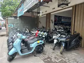 Dibutuhkan sales counter motor khusus cewe