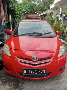 Toyota Limo 2011 Bensin