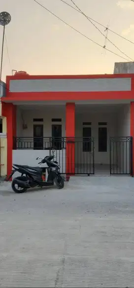 JUAL RUMAH PUP SEKTOR V BEKASI HARGA YUMMI (J0784)